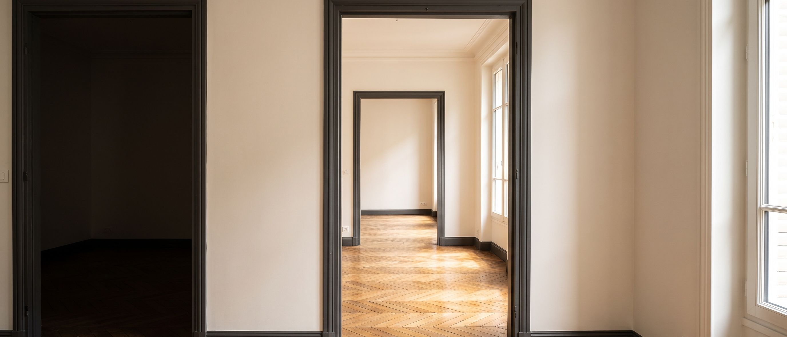 Exemple de mise en page — appartement rénové en enfilade